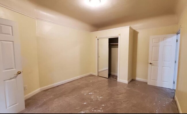 Building Photo - 120 Highland Ave