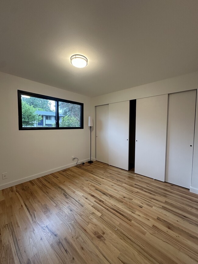 Building Photo - 7910 133rd Ave NE