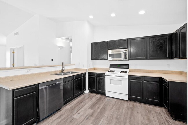 Building Photo - 3680 W Ostler St