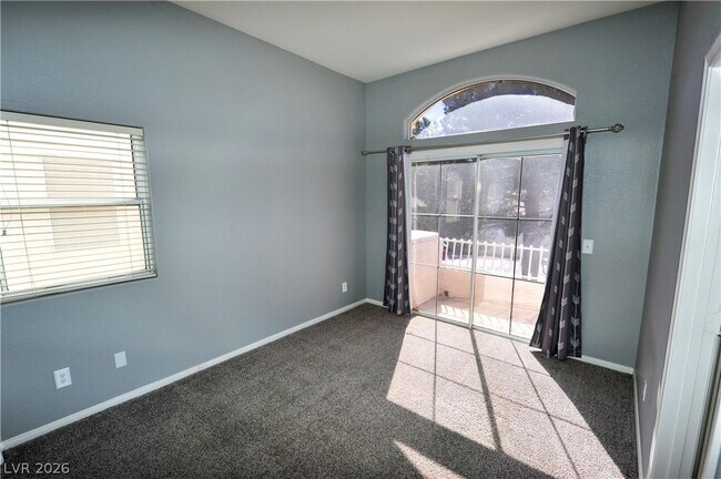 Building Photo - 5432 Royal Vista Ln