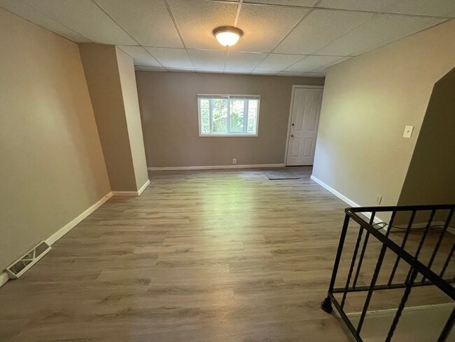 Building Photo - 2516 Josephine St