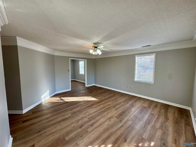 Building Photo - 17171 New Cut Rd