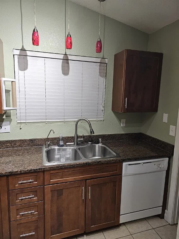 Building Photo - 517 Inness Ave