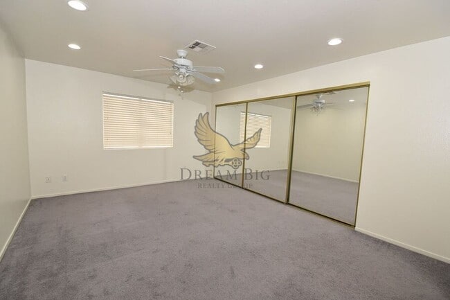 Building Photo - 8410 Eldora Ave