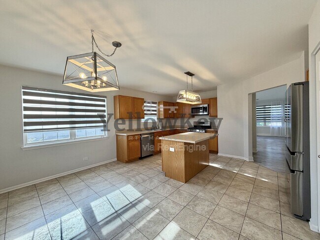 Building Photo - 272 Blue Spruce Ln