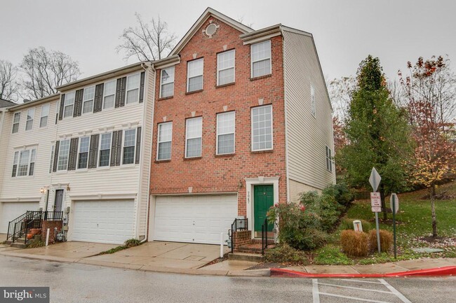 Primary Photo - 7047 Water Oak Rd