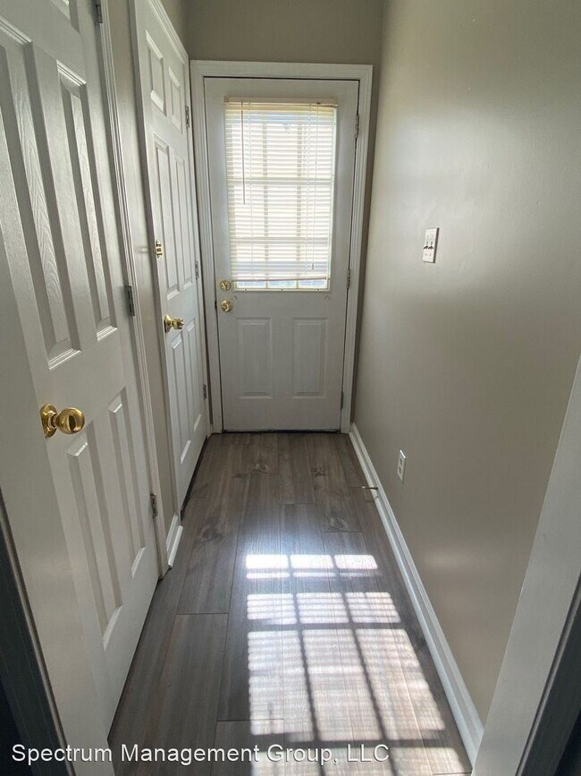 Building Photo - 2 br, 2 bath House - 360 Dover Rd