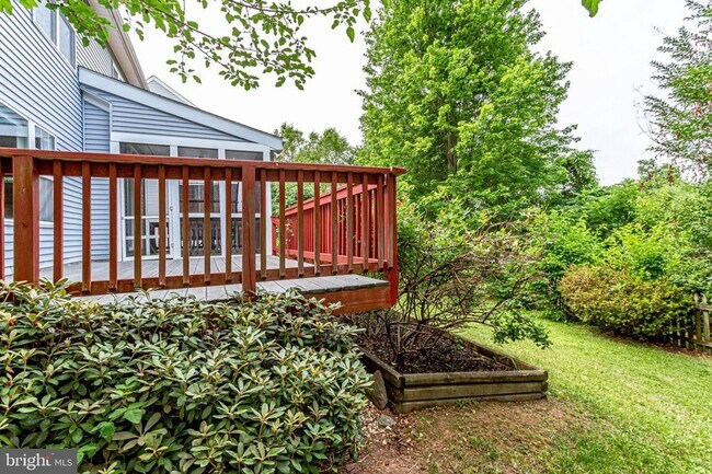 Building Photo - 26161 Rachel Hill Dr