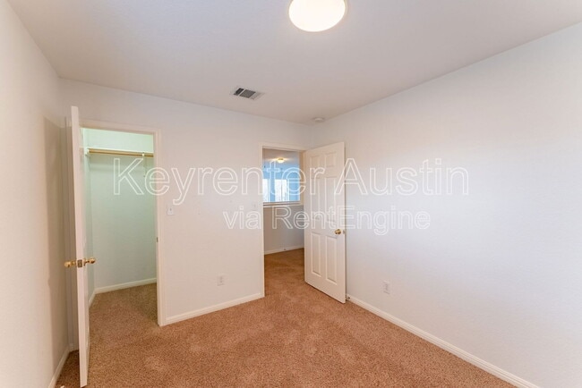 Building Photo - 12608 Appaloosa Chase Dr