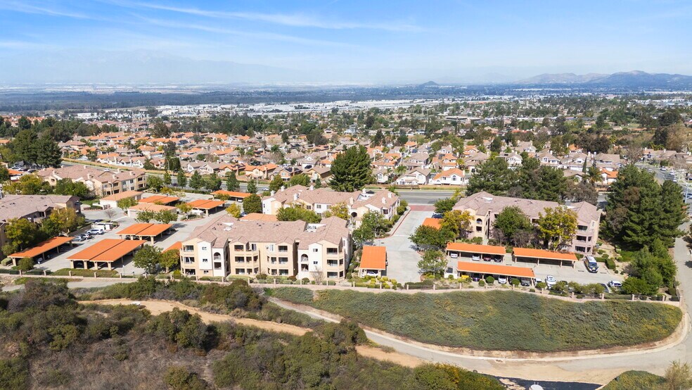 Building Photo - 2320 Del Mar Way