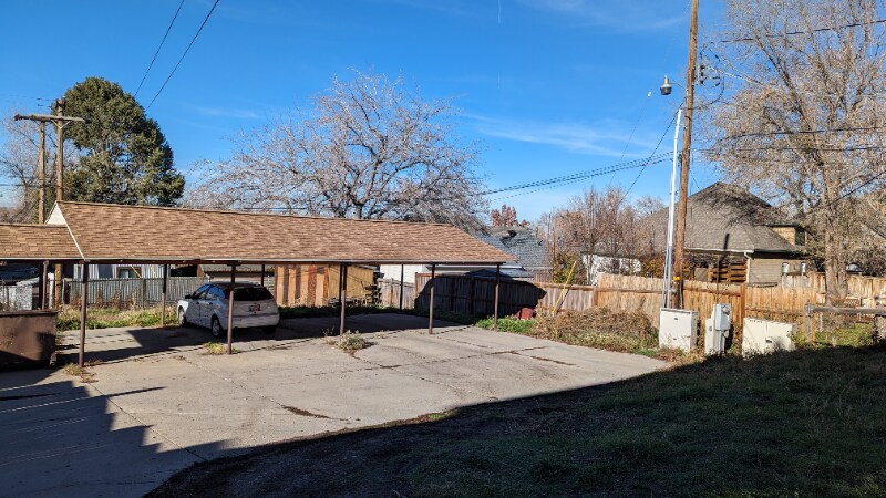 Building Photo - 651 N 200 W