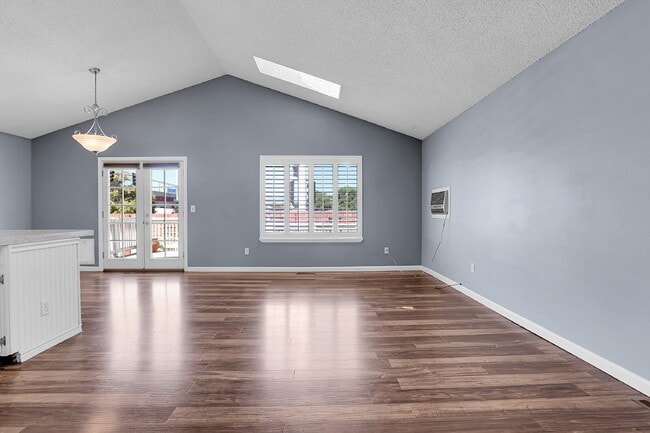 Building Photo - $2,995 - 4 Bed, 2 Bath Home in Broomfield ...