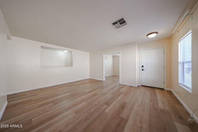 Building Photo - 1605 S 227th Ave