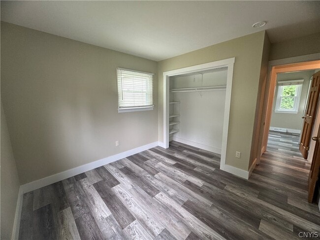 Building Photo - 7878 Sagamore Dr N