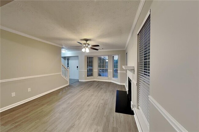 Building Photo - 1958 Morning Walk NW