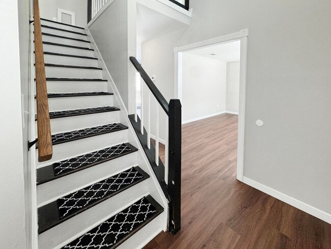 Building Photo - Modern 3 Bedroom Home in Ashland