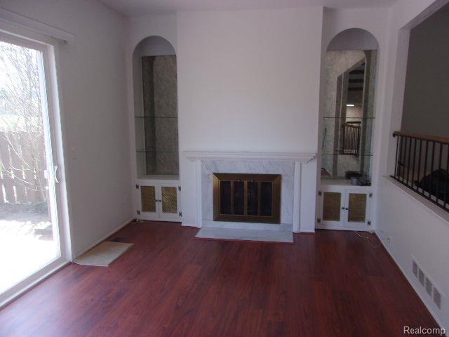 Building Photo - 1789 Brentwood