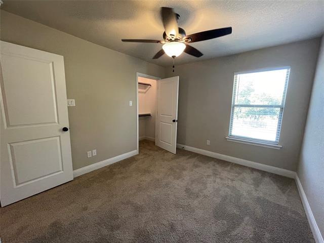 Building Photo - 807 Jameson St