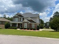 Building Photo - 426 Preakness Ln