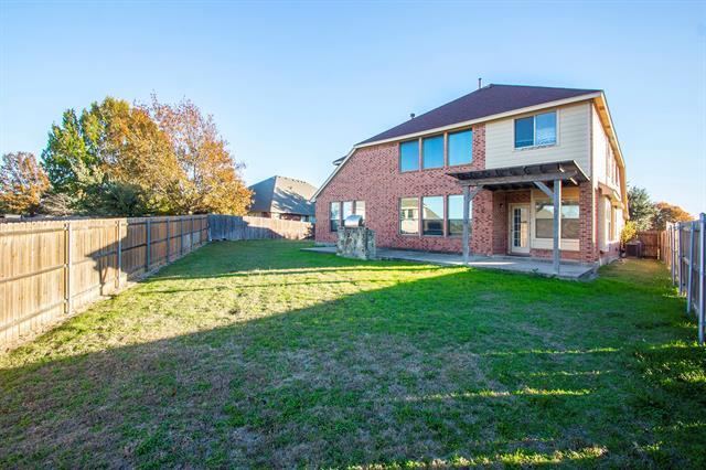 Building Photo - 903 Fieldstone Dr