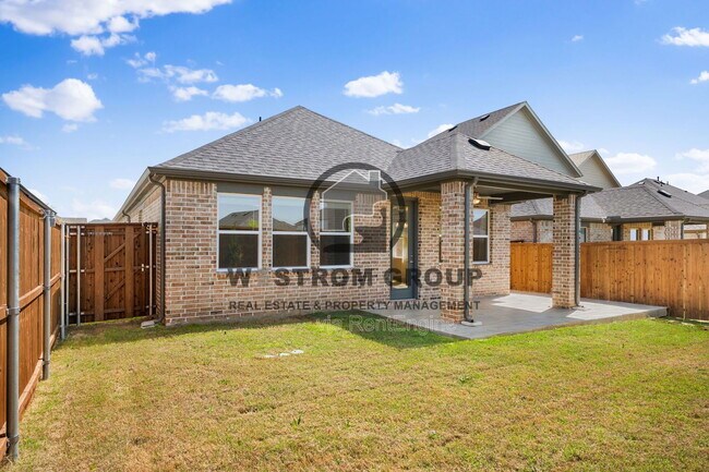 Building Photo - 430 Cherry Laurel Dr