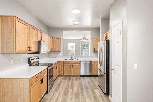 Building Photo - 4511 W T Ryan Ln