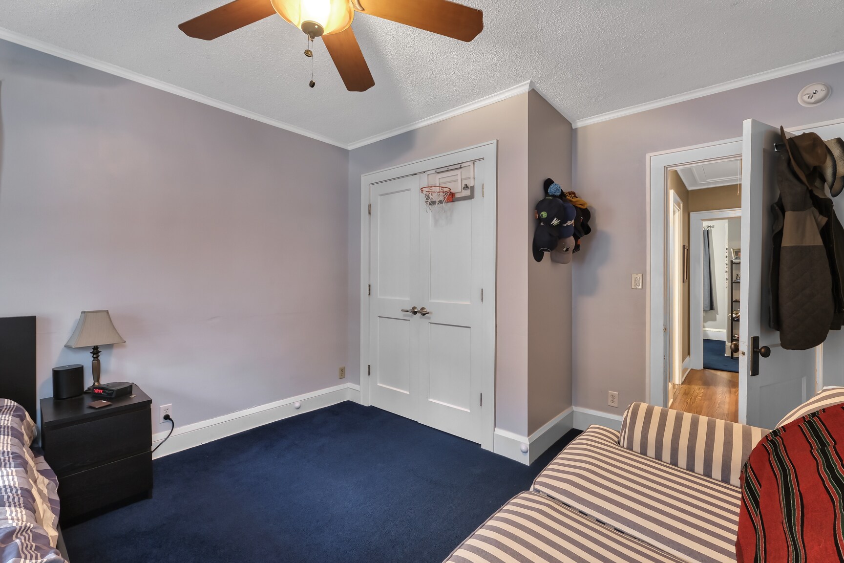 Building Photo - 5050 Manitou Rd