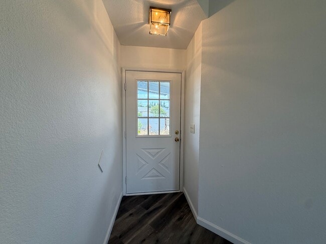 Building Photo - 8162 Morgan Hill Way
