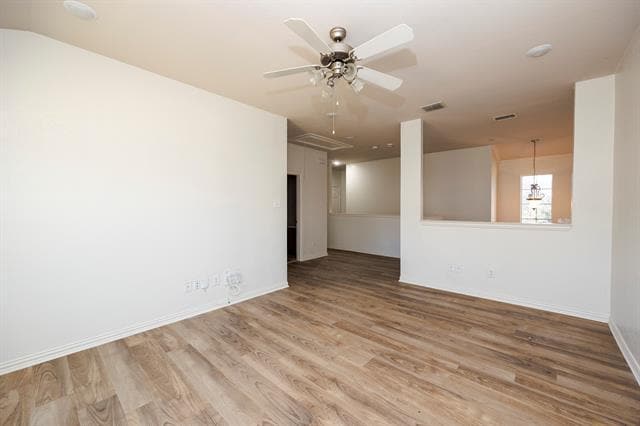 Building Photo - 8722 Bigelow Dr