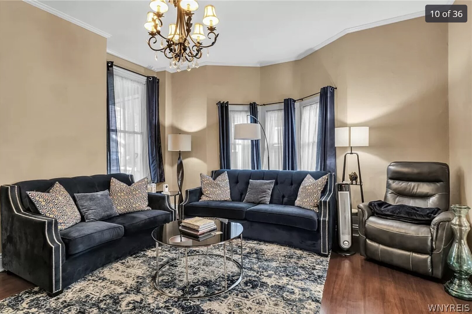 Living Room - 61 Park St