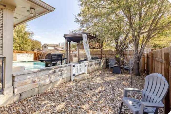 Building Photo - 1701 Strobel Ln