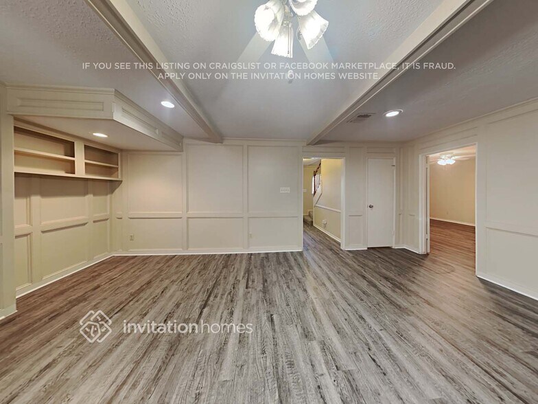 Building Photo - 5702 Kiowa Timbers Dr