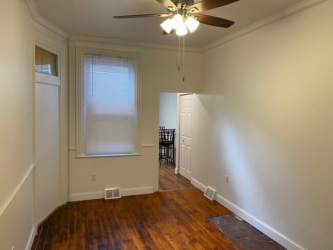 Building Photo - 2617 Jane St