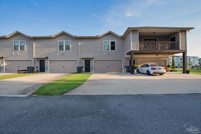 Building Photo - 5069 Peach Dr