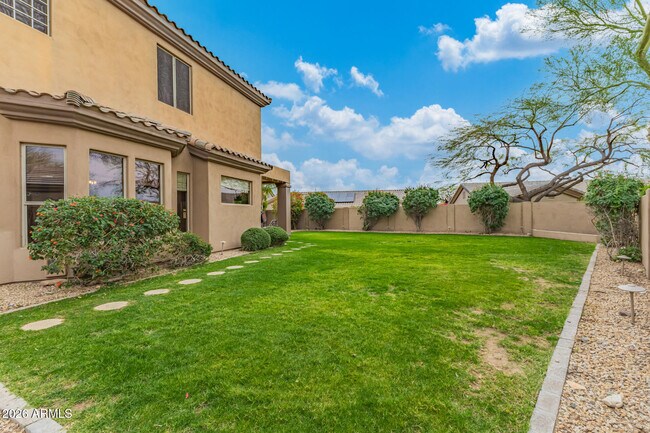 Building Photo - 10271 Jasmine Dr