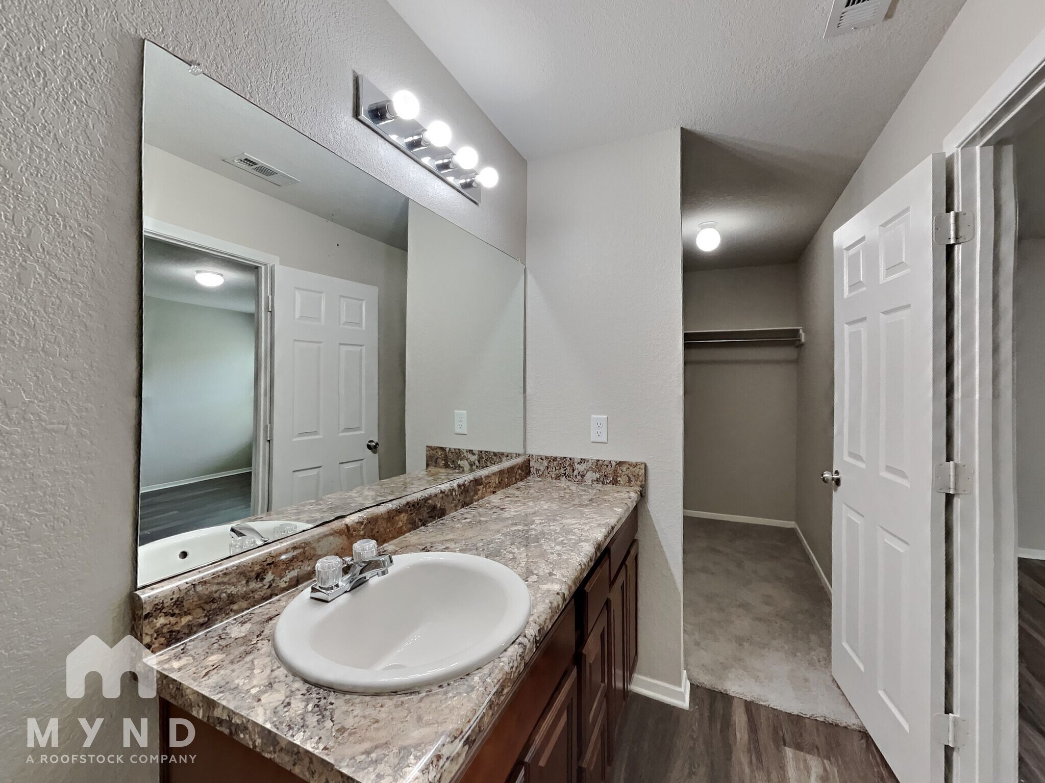 Building Photo - 6008 Orange Valley Cove