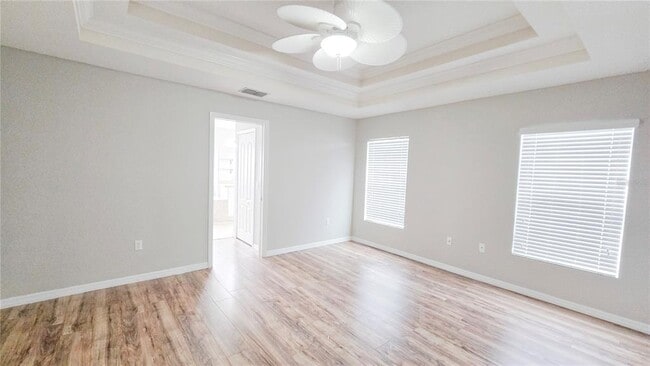 Building Photo - 3519 Kenwood Crossing