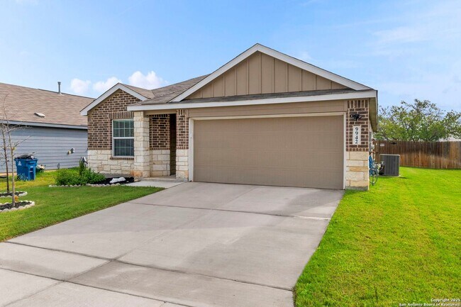 Building Photo - BEAUTIFUL 4-BEDROOM, SINGLE-STORY HOME IN RHINE VALLEY