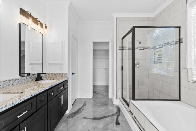 Building Photo - 7619 Omaha Dr