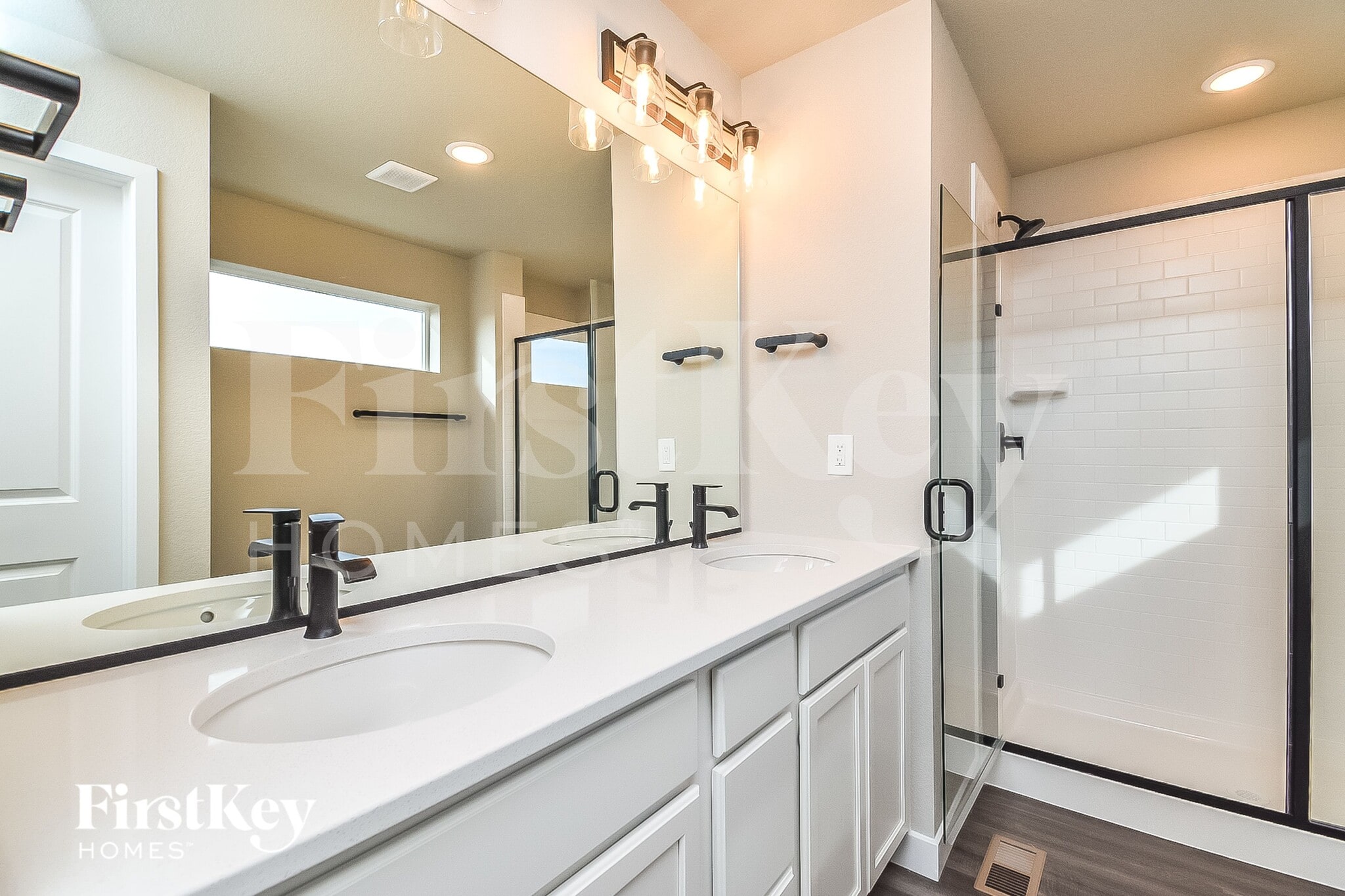 Building Photo - 10189 Luneth Dr