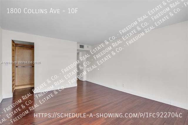 Building Photo - 1800 Collins Ave