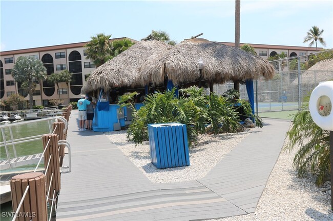 Building Photo - 1023 Anglers Cove