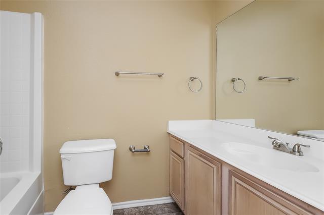 Building Photo - 7001 Avington Way