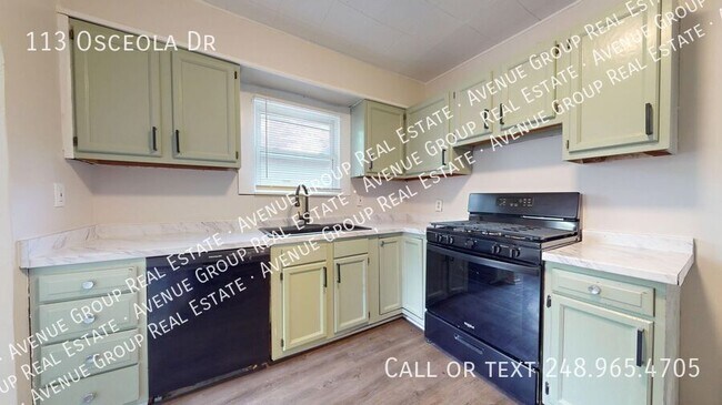 Building Photo - 113 Osceola Dr