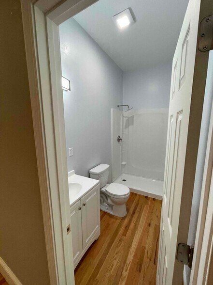 Building Photo - 3064 Hicks Rd