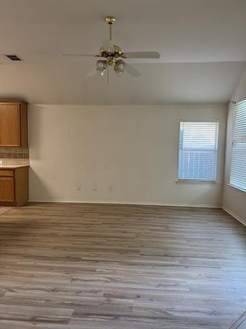 Building Photo - 9522 Glenshee Dr