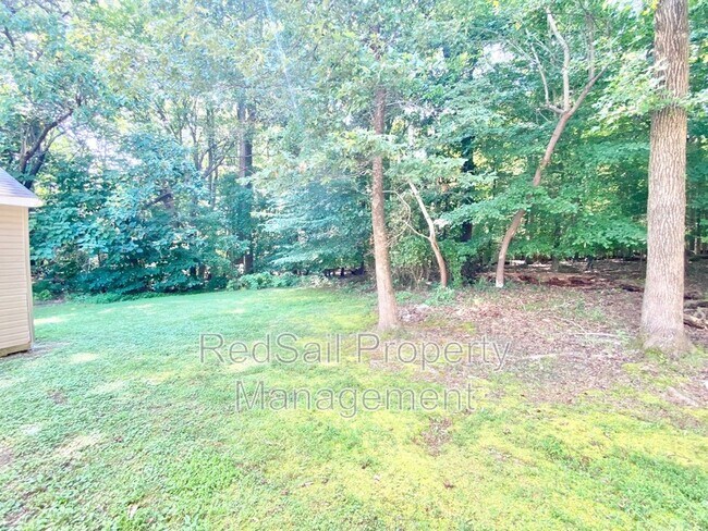Building Photo - 5309 Rhoda Ln