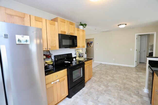 Building Photo - 1116 Waverly Pl Dr