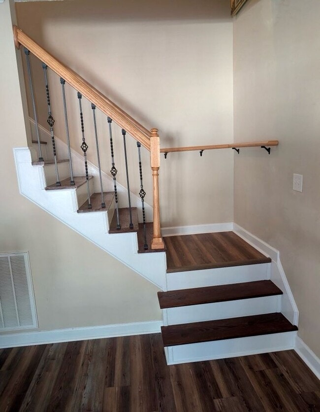 Building Photo - 5236 Spreading Branch Rd