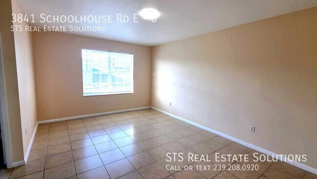 Building Photo - 3841 Schoolhouse Rd E